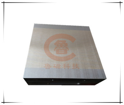 密極永磁吸盤