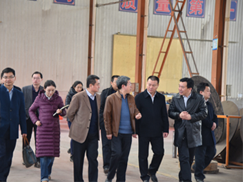 臨清市委、市政府一行蒞臨山東魯磁工業(yè)科技參觀指導(dǎo)