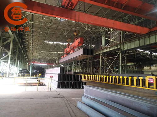 捆扎螺紋鋼、型鋼專用起重電磁鐵助力國(guó)家基建事業(yè)